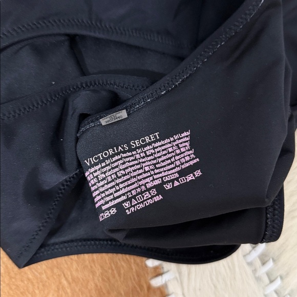 Victoria’s Secret black swimsuit size small - Picture 5 of 5